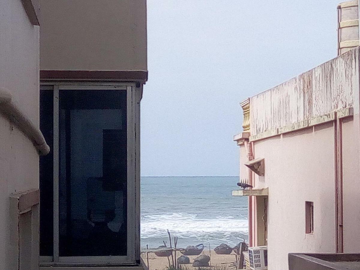 Nirman Beach Homestay Puri Room photo